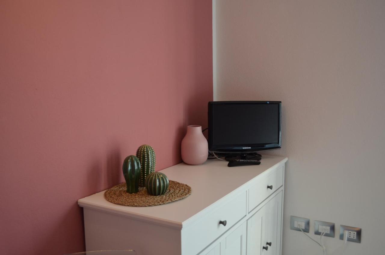 Varennahouse Lory Apt Dış mekan fotoğraf